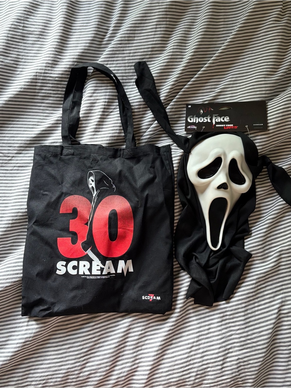 Scream 7 Promo Tote Bag + Mask